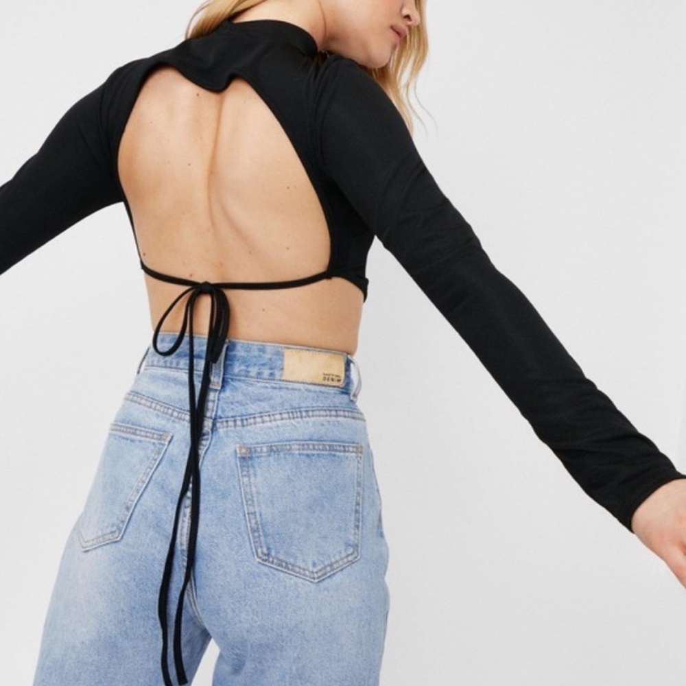 NWT Nasty Gal Long Sleeve Backless Tie Crop Top Size US6